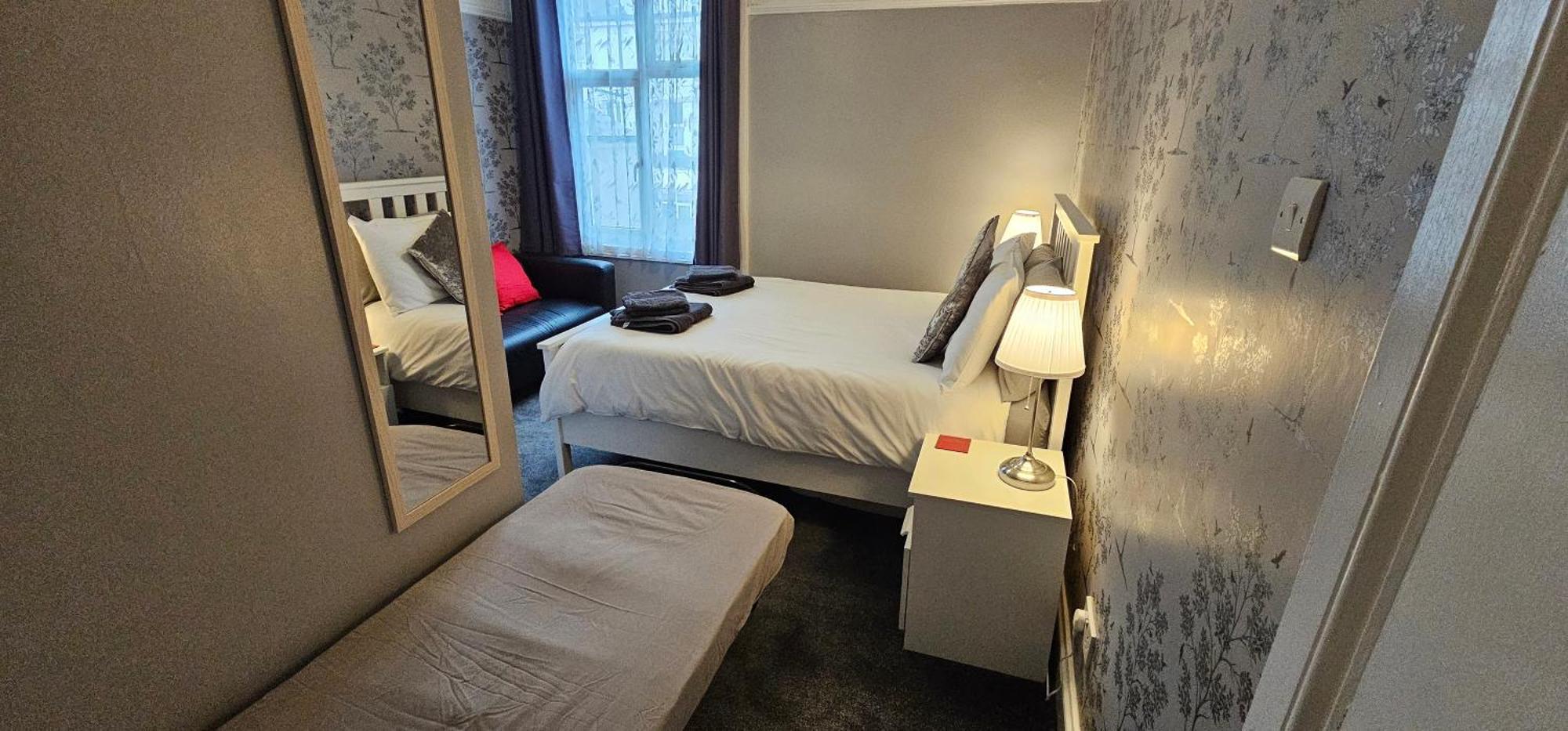 The Roslyn Guest House Paignton Ngoại thất bức ảnh